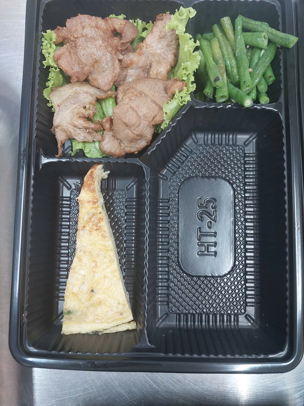 Suất ăn công nghiệp